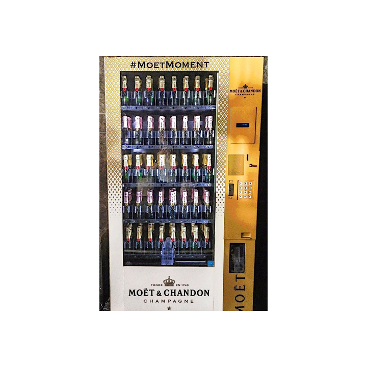 Comprar Renting financiero , expendedora de Möet & Chandon o benjamines de cava , cualquier marca .